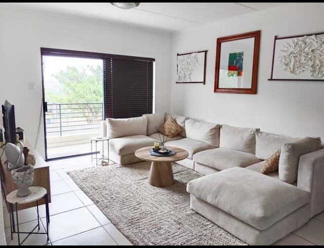 2 BEDROOM APARTMENT FOR SALE IN FOURWAYS